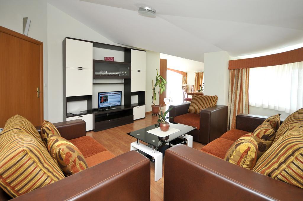 Apartments Villa Lida Τρογκίρ Εξωτερικό φωτογραφία