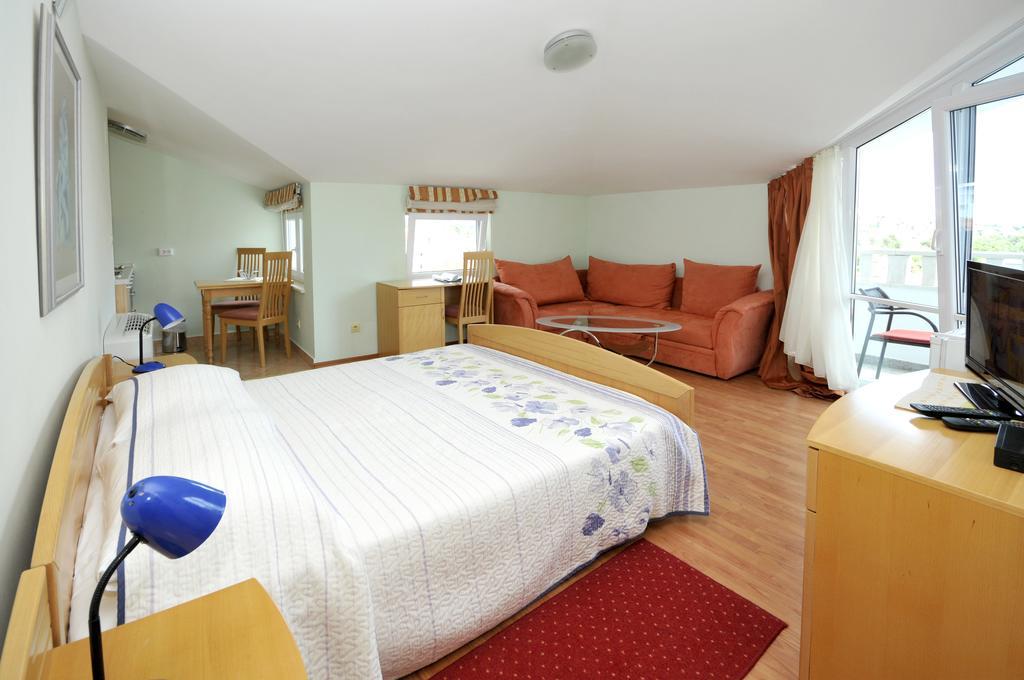 Apartments Villa Lida Τρογκίρ Εξωτερικό φωτογραφία